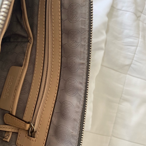 MK shoulder bag - Picture 5 of 9